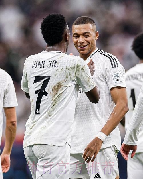 皇马将领跑姆巴佩争夺战　曼联等队也能提高报价